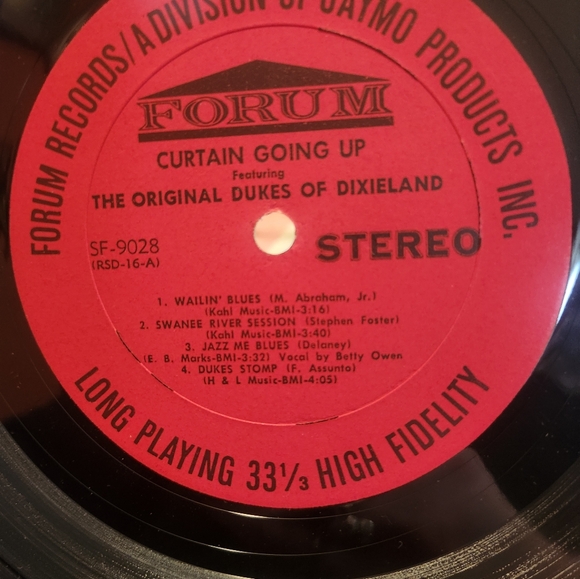 The Original Dukes of Dixieland - Picture 3 of 3